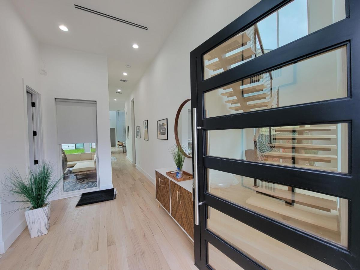 Dallas Luxury Modern House By Dallas Love Airport Exterior photo